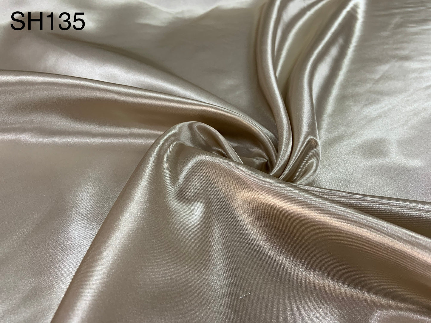 Charmeusse regular SH135