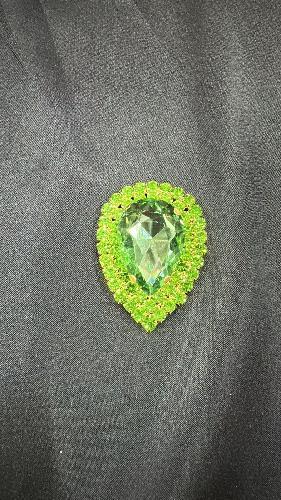 PIEDRA OVALADA VERDE LIMA