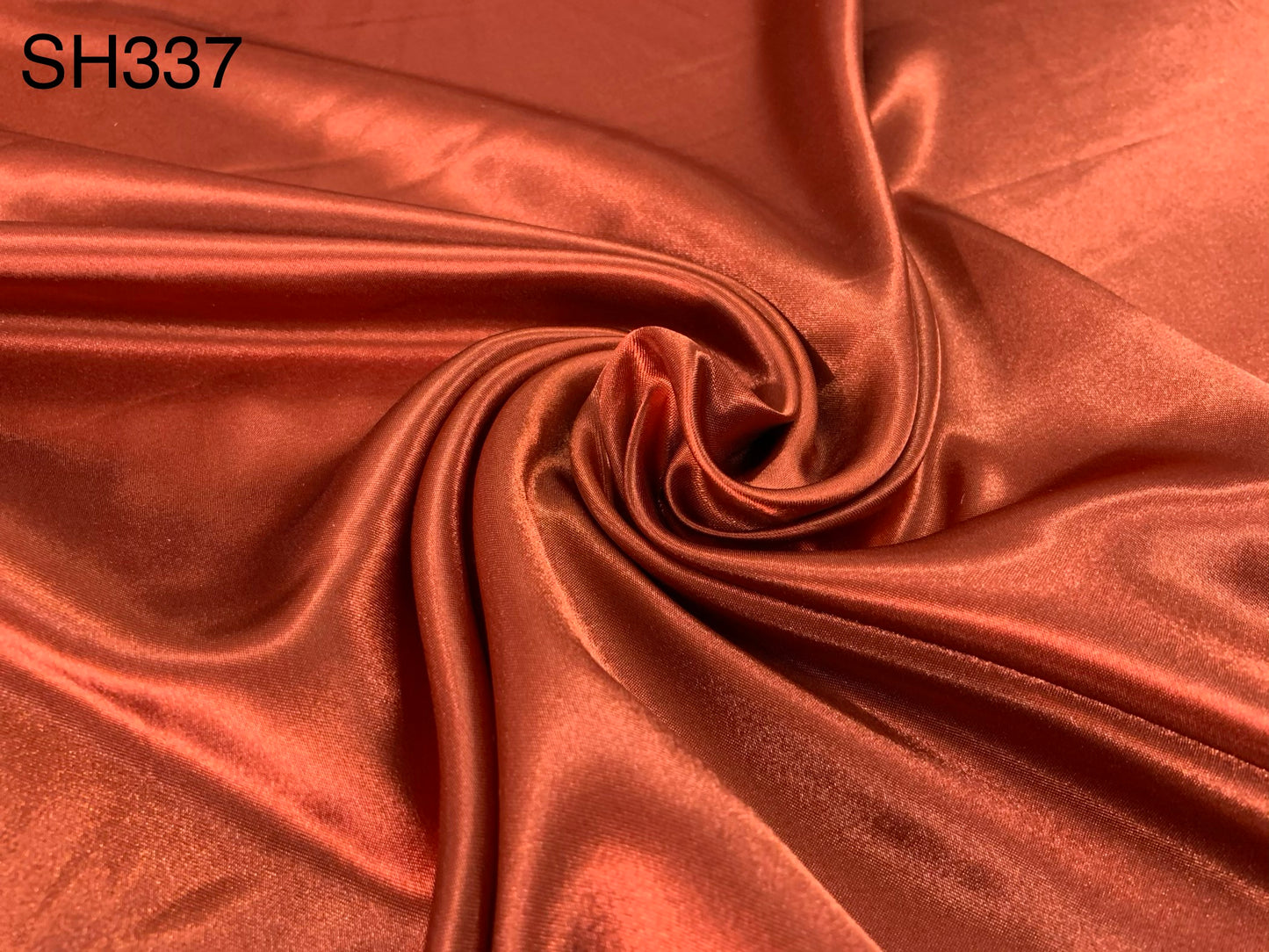 Charmeusse regular SH337
