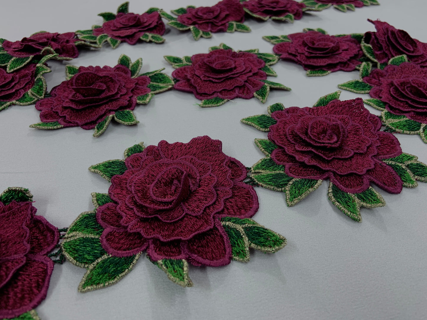 Guías de flores vino/guinda