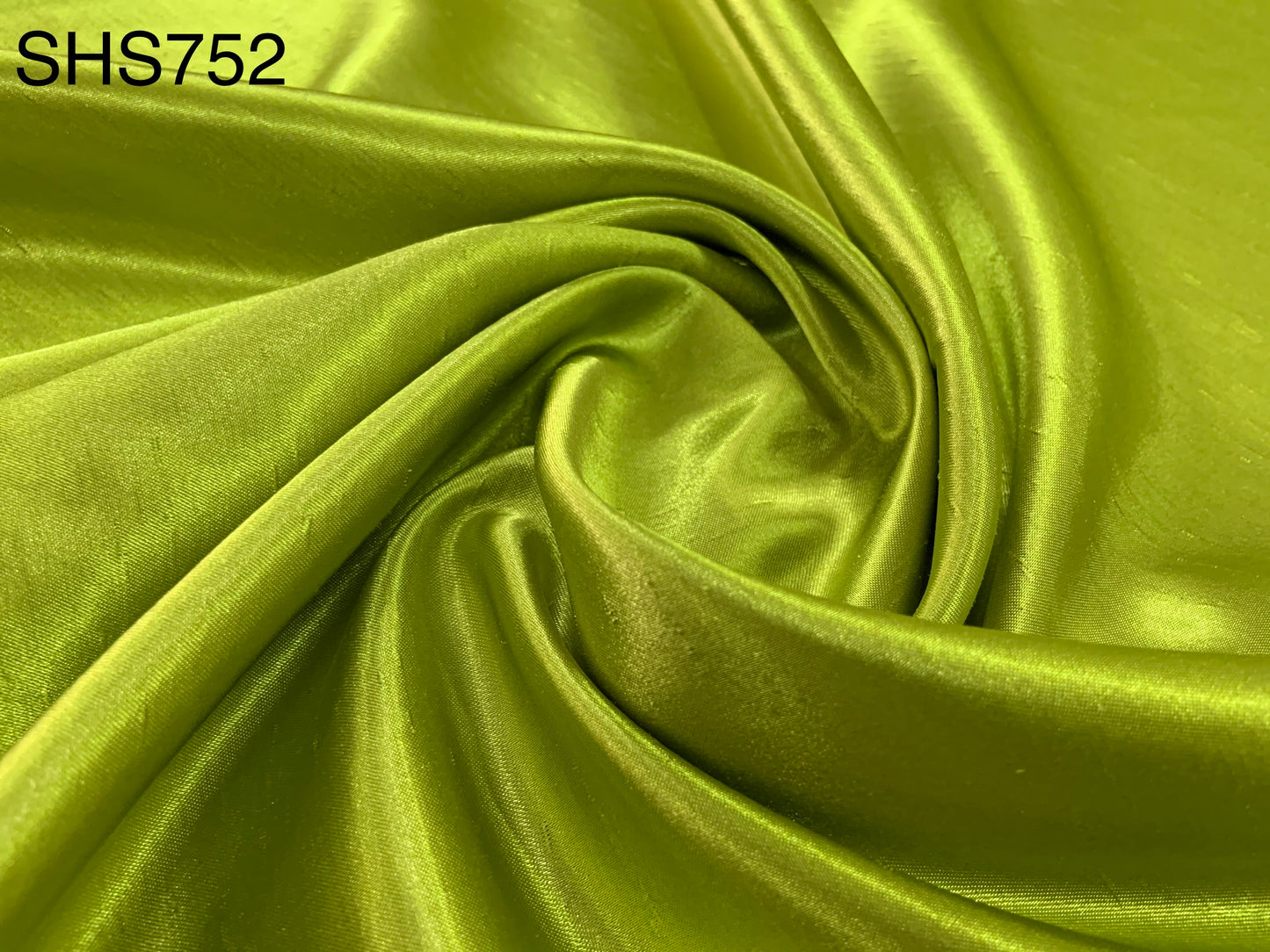 SHS752