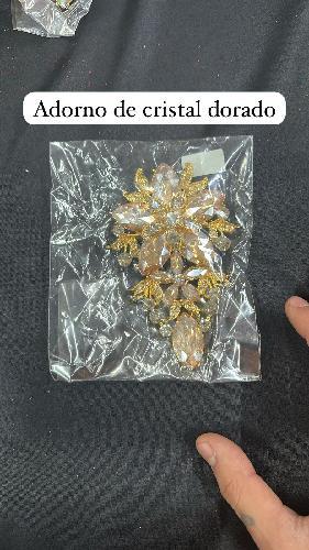 ADORNO DE CRISTAL DORADO