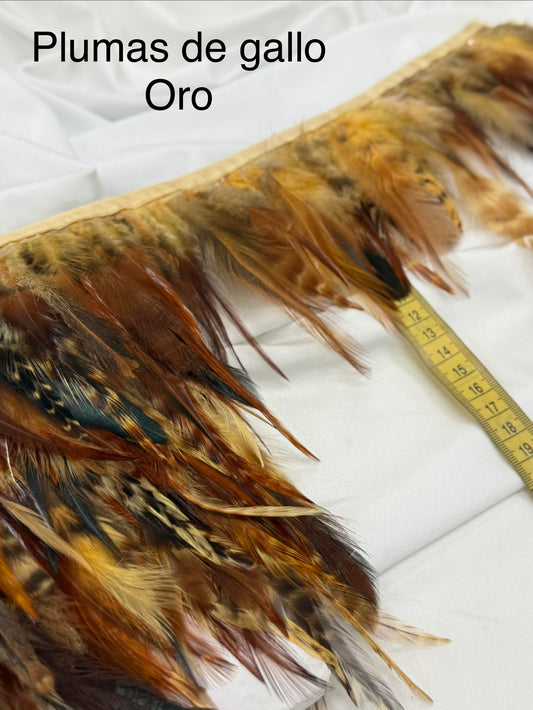 Plumas de gallo Oro