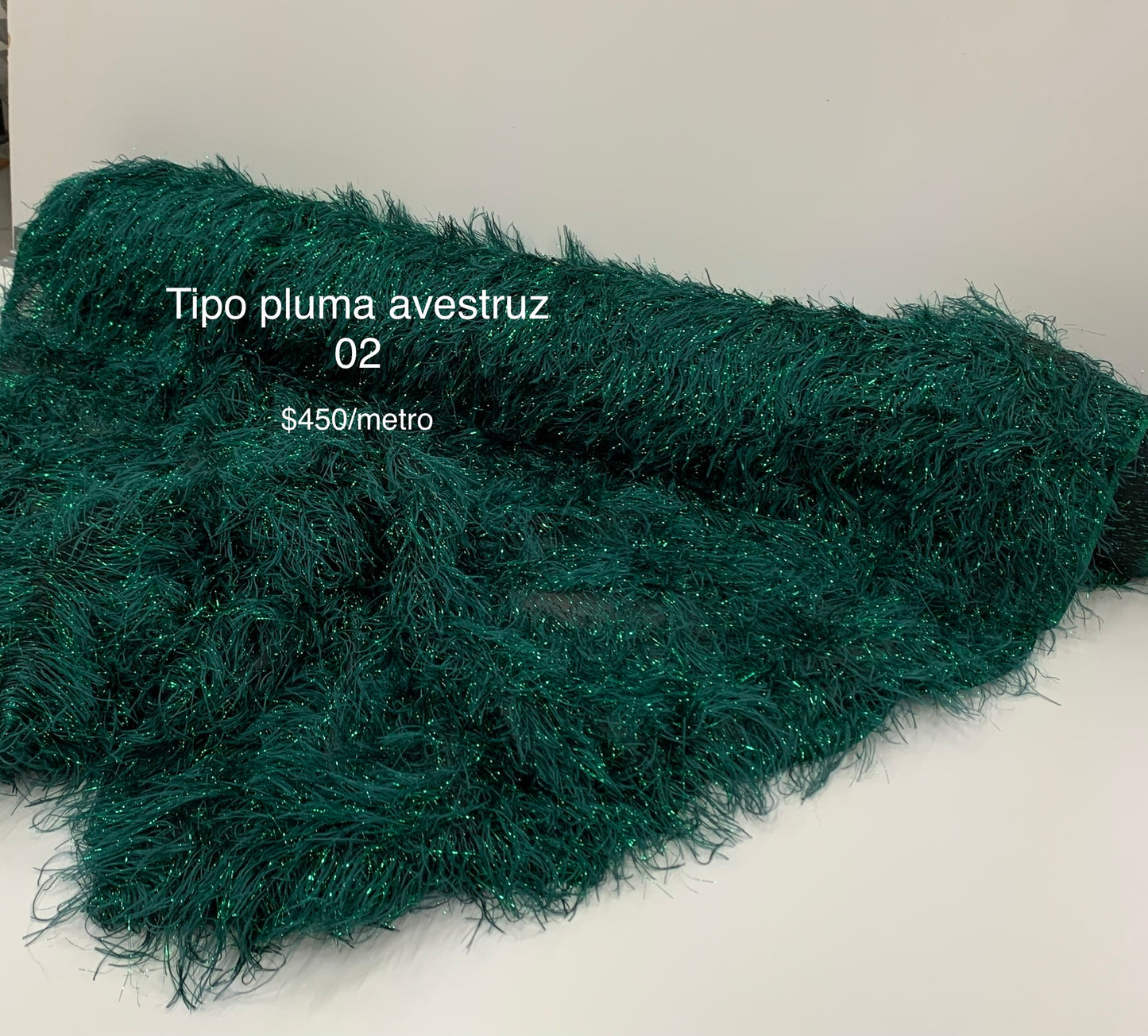 Tipo pluma avestruz 02