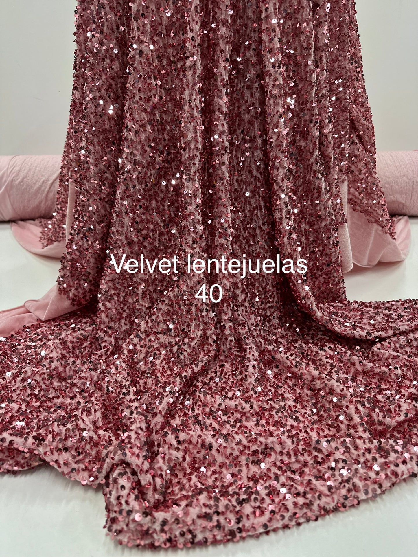 Velvet con lentejuelas 40