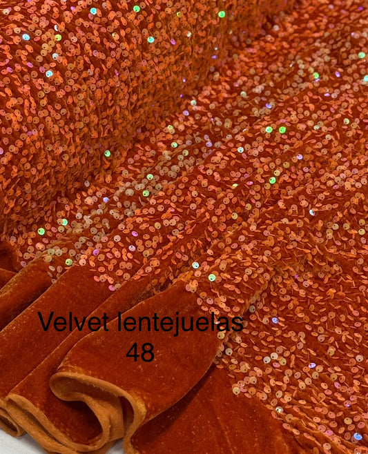 Velvet con lentejuelas 48