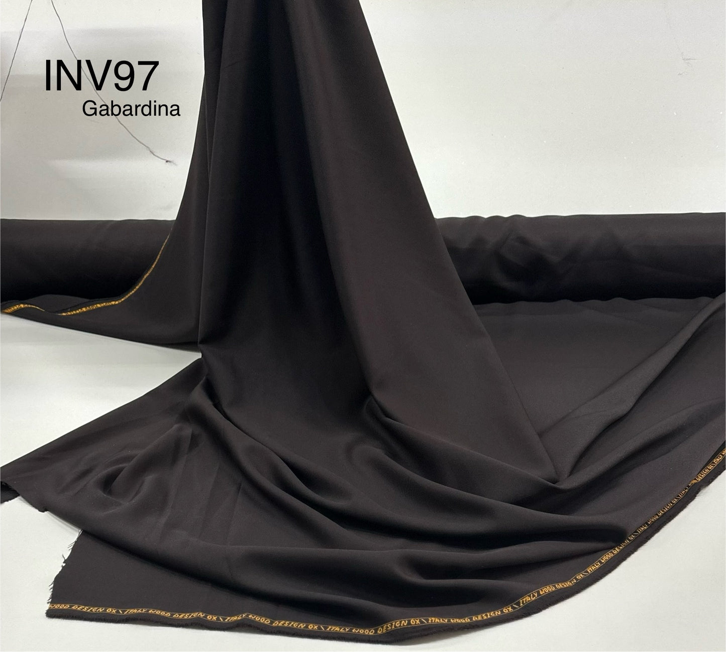 INV97 Gabardina