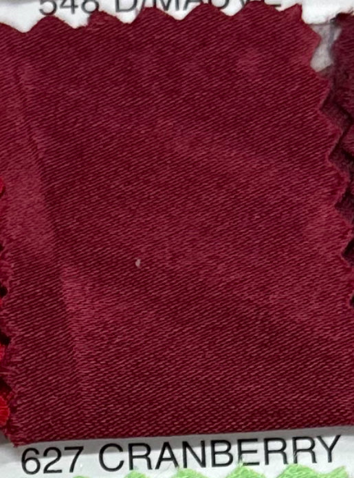 Crepé satinado 627 Cranberry