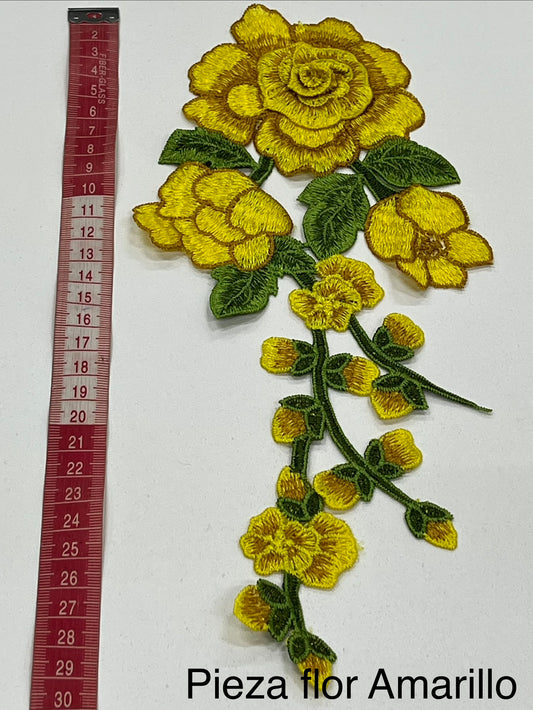 Pieza flor Amarillo